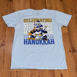 Disney Mickey Mouse & Friends Hanukkah Adult Blue Tee Shirt Large 100% Cotton